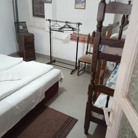 Vikendica Vidikovac Na Zavojskom Jezeru Guest house