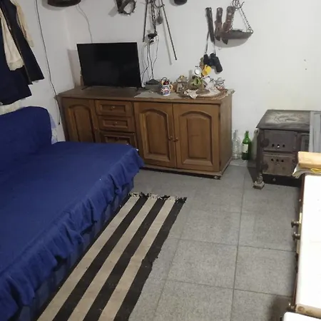 Vikendica Vidikovac Na Zavojskom Jezeru