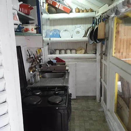 Vikendica Vidikovac Na Zavojskom Jezeru Guest house *