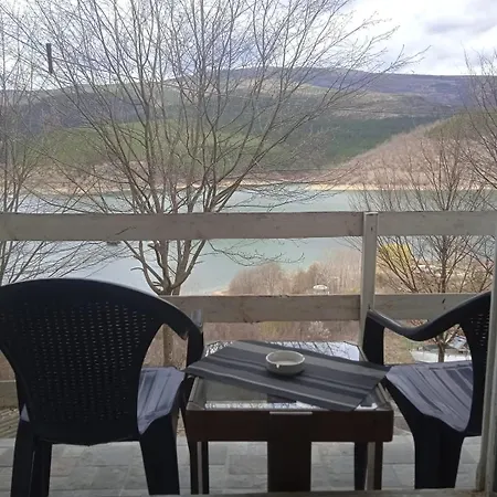 Vikendica Vidikovac Na Zavojskom Jezeru Guest house Pirot
